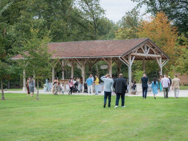 Le mariage de Cassandra et Hichem à Cuy, Yonne 24