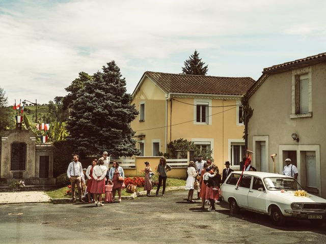Le mariage de Aurélien et Virginie à Saint-Astier, Dordogne 14