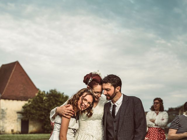 Le mariage de Aurélien et Virginie à Saint-Astier, Dordogne 42