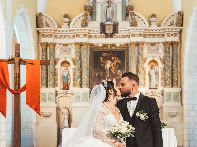 Le mariage de Emmanuel et Meriem à Saint-Hilaire-de-Riez, Vendée 23