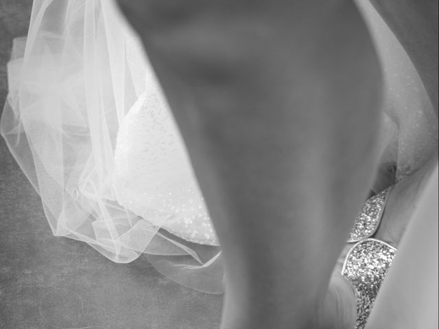 Le mariage de Julien et Elise à Grosseto-Prugna, Corse 27