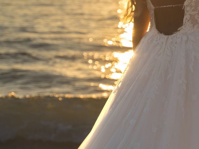 Le mariage de Julien et Elise à Grosseto-Prugna, Corse 86