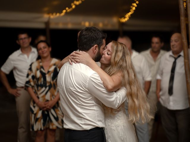 Le mariage de Julien et Elise à Grosseto-Prugna, Corse 92