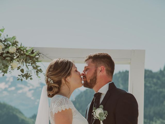 Le mariage de Nicolas et Mathilde à Le Pontet, Savoie 16