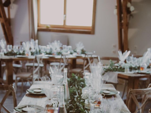 Le mariage de Nicolas et Mathilde à Le Pontet, Savoie 32