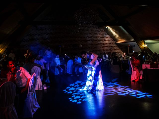 Le mariage de Vincent et Marion à Fleurbaix, Pas-de-Calais 29