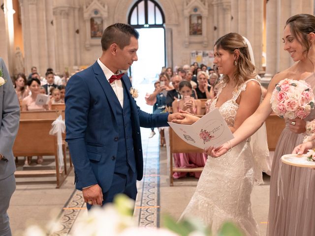 Le mariage de Angélique et Johan à Tournon-sur-Rhône, Ardèche 18