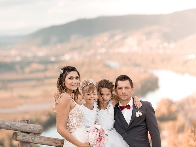 Le mariage de Angélique et Johan à Tournon-sur-Rhône, Ardèche 13