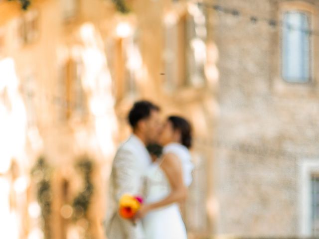 Le mariage de Pierre et Charlotte à Saint-Martin-de-Castillon, Vaucluse 24