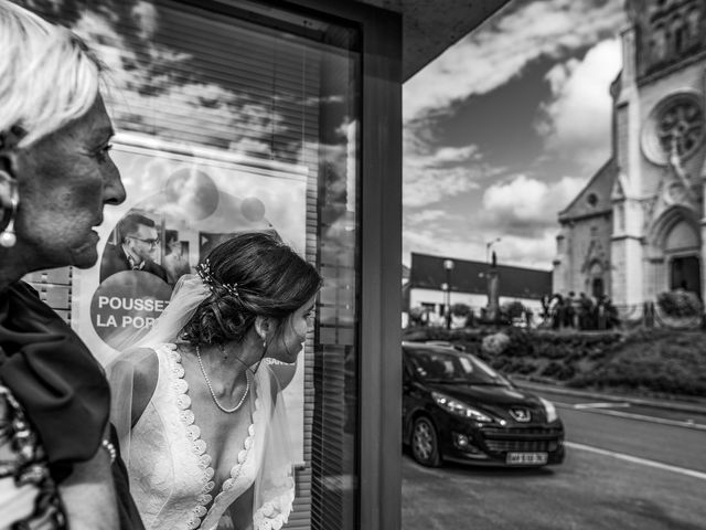 Le mariage de Alexandre et Marine à Hébécrevon, Manche 9