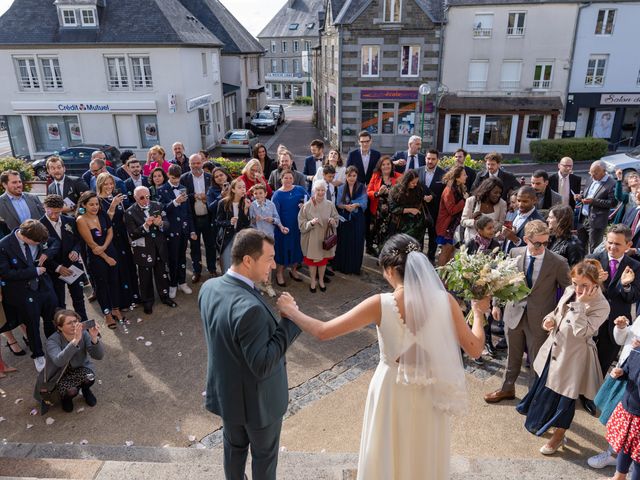 Le mariage de Alexandre et Marine à Hébécrevon, Manche 16