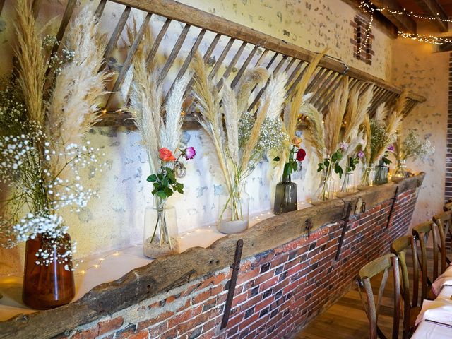 Le mariage de Sebastien et Charlotte à La Croix-du-Perche, Eure-et-Loir 22
