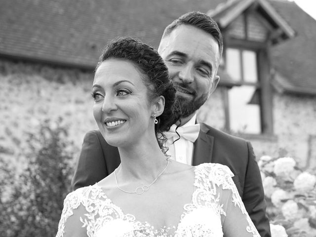 Le mariage de Sebastien et Charlotte à La Croix-du-Perche, Eure-et-Loir 24