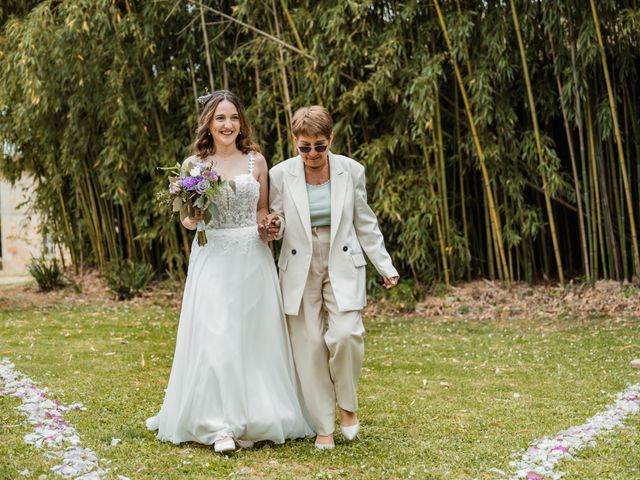 Le mariage de Benjamin et Coralie à Montussan, Gironde 27