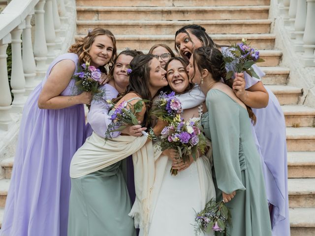 Le mariage de Benjamin et Coralie à Montussan, Gironde 33