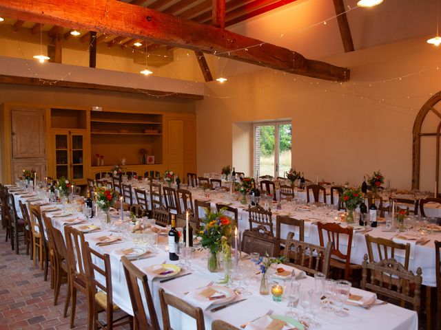 Le mariage de Jean-Baptiste et Leydis à Charny, Yonne 6