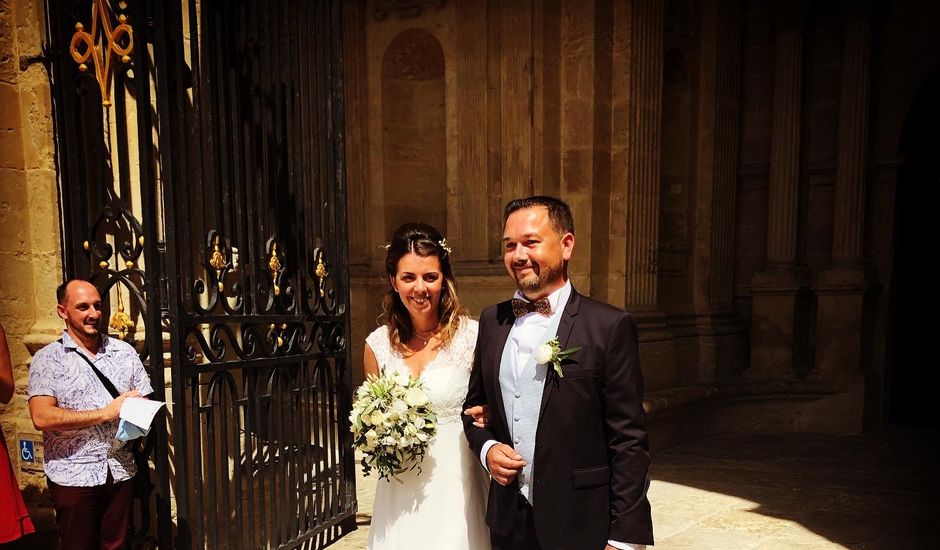 Le mariage de Julien et Aurélie  à Saint-Jean-Poutge, Gers