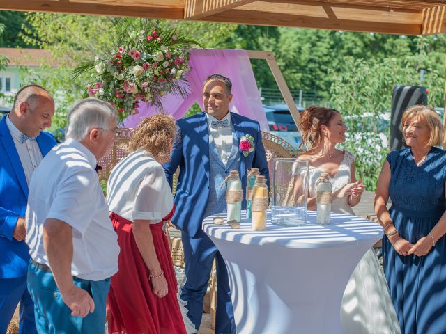 Le mariage de Stéphane et Christelle à Heyrieux, Isère 13