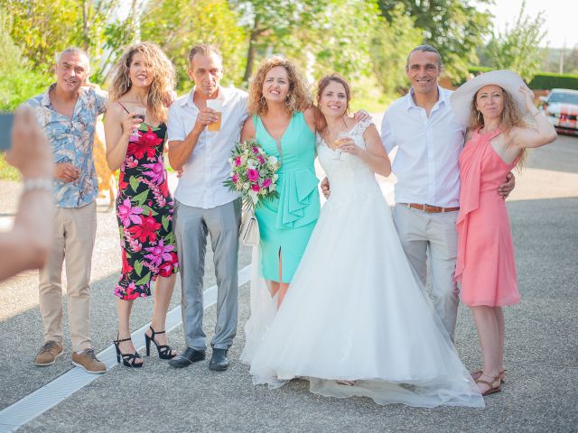 Le mariage de Stéphane et Christelle à Heyrieux, Isère 15