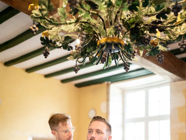 Le mariage de Charles et Maëlle à Benon, Charente Maritime 9