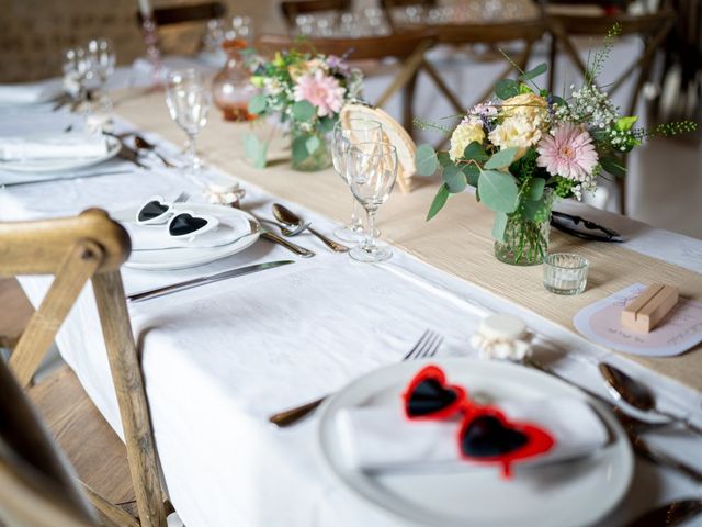 Le mariage de Charles et Maëlle à Benon, Charente Maritime 19