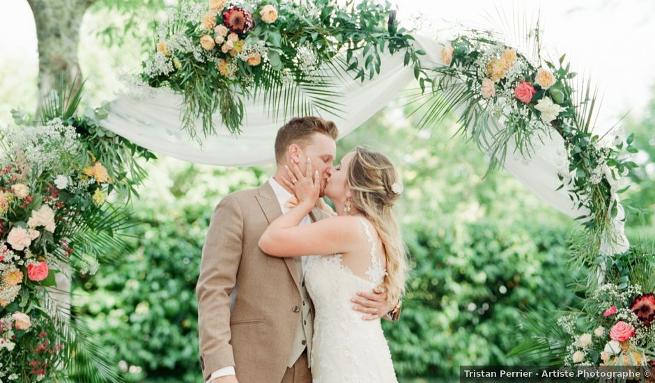 Le mariage de Maxime et Laure à Saint-Médard-d'Eyrans, Gironde