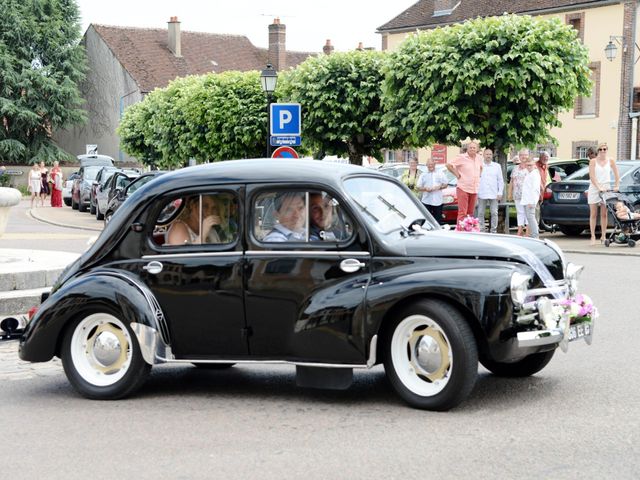 Le mariage de Corentin et Laurine à Bussy-en-Othe, Yonne 2