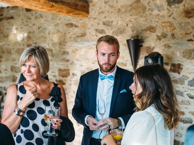 Le mariage de Tim et Pauline à Saint-Jacut-de-la-Mer, Côtes d&apos;Armor 2