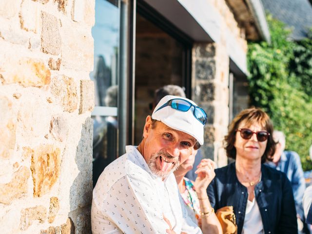 Le mariage de Tim et Pauline à Saint-Jacut-de-la-Mer, Côtes d&apos;Armor 22