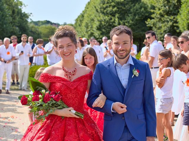 Le mariage de Thibault et Elodie à Tullins, Isère 10