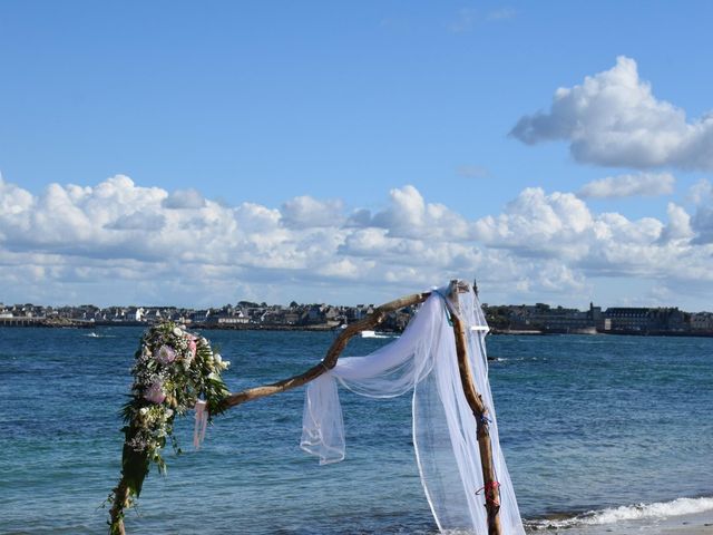 Le mariage de Arnaud et Marion à Île de Batz, Finistère 3