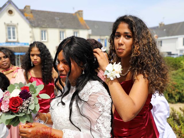 Le mariage de Yannick et Natasha à Pleyber-Christ, Finistère 15