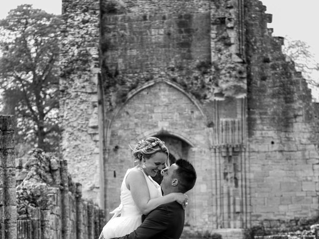 Le mariage de Arnaud et Vanessa à Saint-Évroult-Notre-Dame-du-Bois, Orne 16