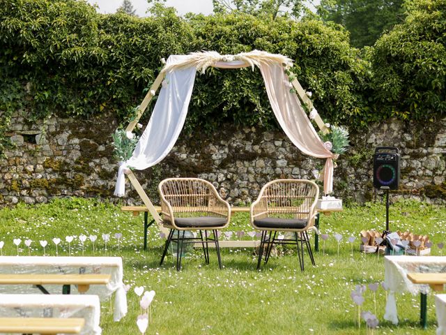 Le mariage de Arnaud et Vanessa à Saint-Évroult-Notre-Dame-du-Bois, Orne 23