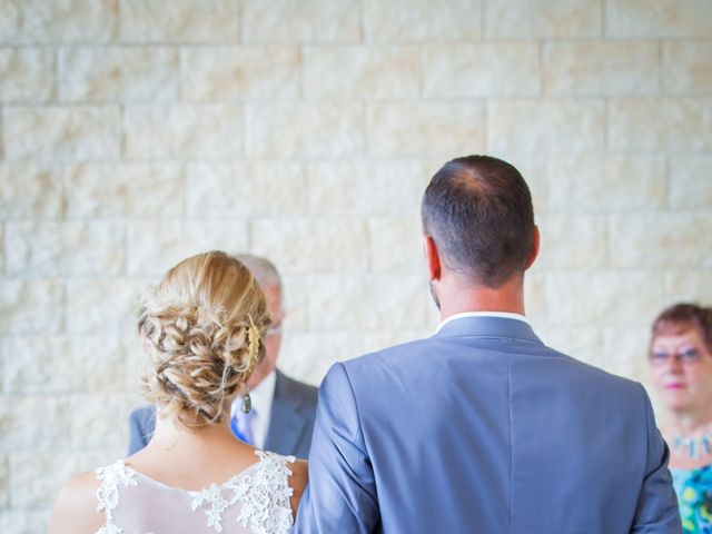 Le mariage de Christophe et Laetitia à Oeyreluy, Landes 9