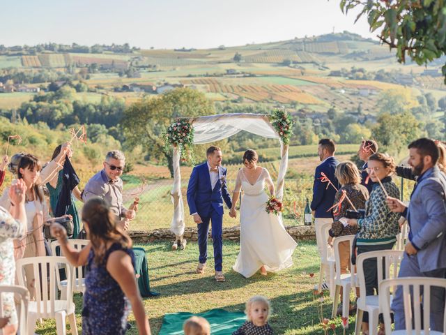 Le mariage de Micka et Clémentine à Denicé, Rhône 53