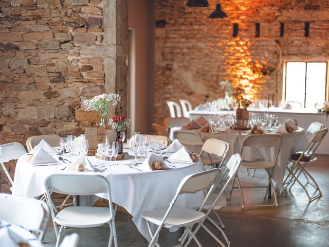 Le mariage de Micka et Clémentine à Denicé, Rhône 56