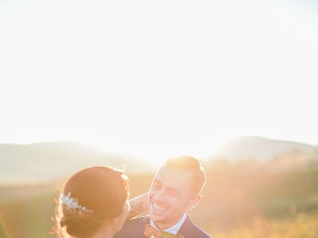 Le mariage de Micka et Clémentine à Denicé, Rhône 64
