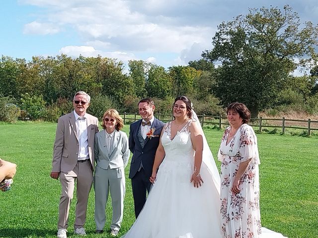 Le mariage de  Jonathan et Gwendoline à Pouzauges, Vendée 9