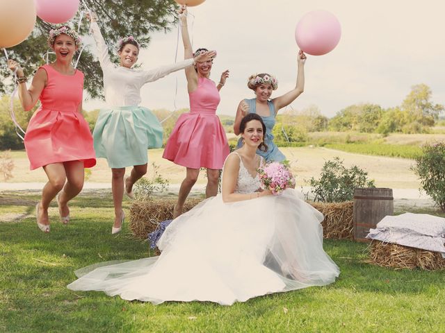 Le mariage de Thomas et Sophie à Capestang, Hérault 35