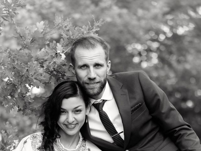Le mariage de Florian et Najet à Orléans, Loiret 100