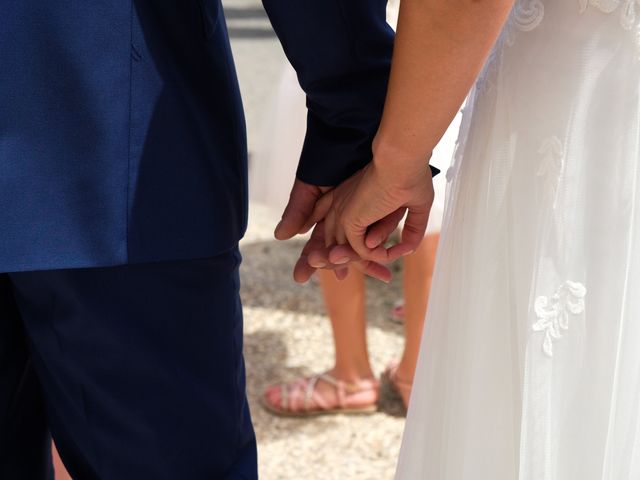 Le mariage de Steve et Amandine à Benon, Charente Maritime 12