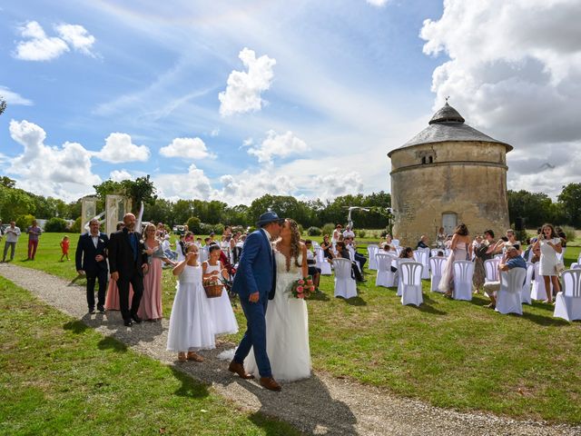 Le mariage de Steve et Amandine à Benon, Charente Maritime 34