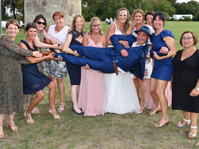 Le mariage de Steve et Amandine à Benon, Charente Maritime 45