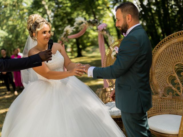 Le mariage de Richard et Lydie à Montaulin, Aube 6