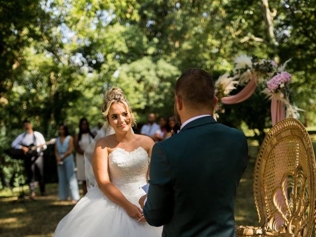 Le mariage de Richard et Lydie à Montaulin, Aube 12