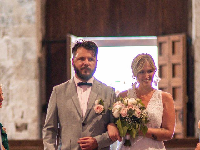 Le mariage de Grégory et Mélanie à Sauclières, Aveyron 4