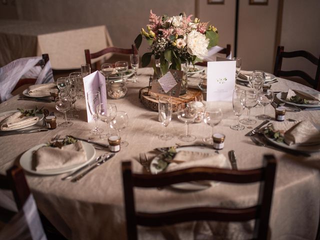 Le mariage de Grégory et Mélanie à Sauclières, Aveyron 13