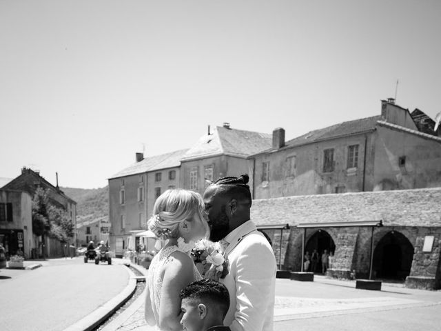 Le mariage de Grégory et Mélanie à Sauclières, Aveyron 28