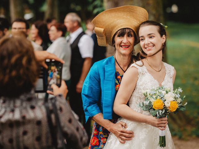 Le mariage de Ambrine et Thomas à Voisenon, Seine-et-Marne 10